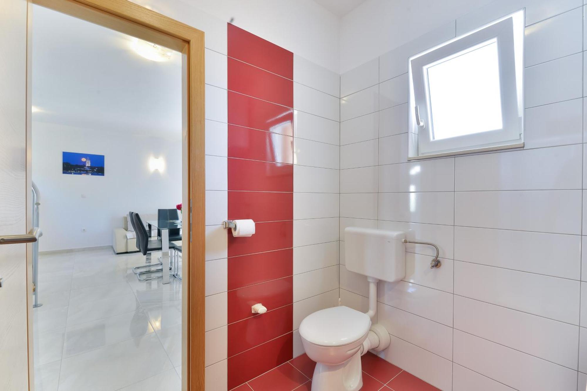 Apartment By The Sea Nin, Zadar - 13172